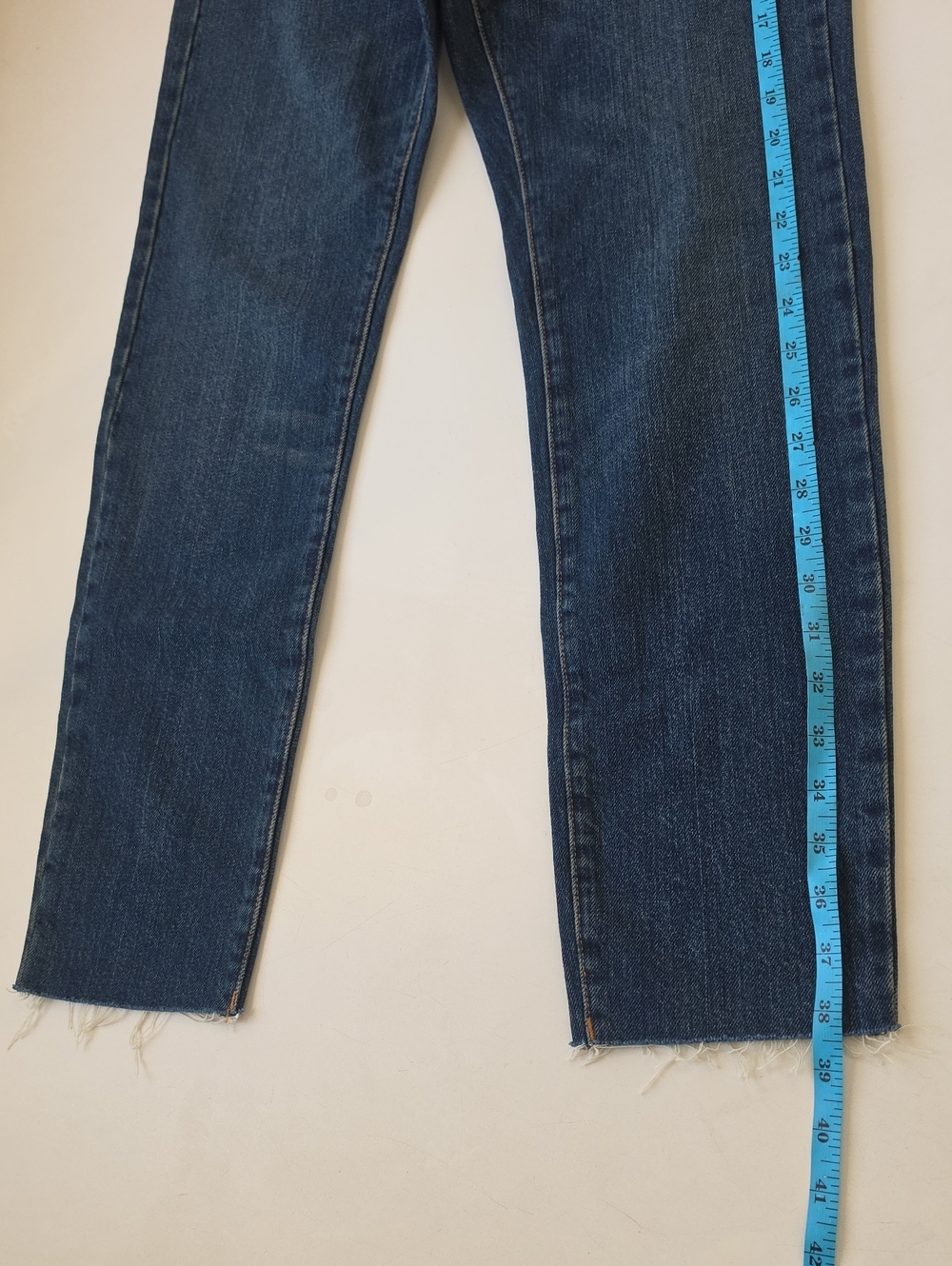 Sezane Brut Sexy Jean - Picture 4 of 11